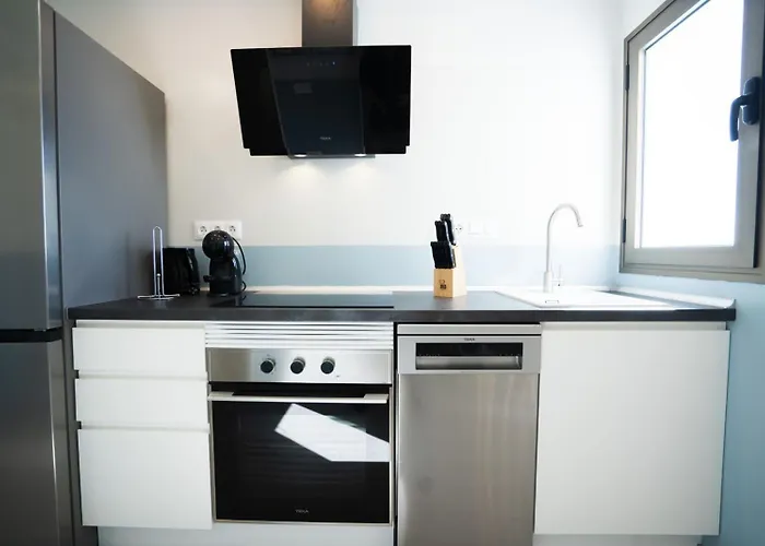 Casa Marlene Luxury Seafront 기마르